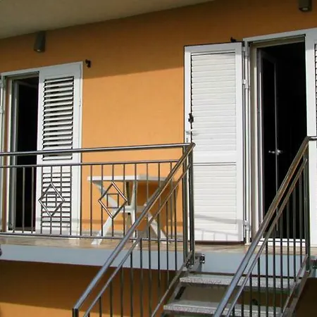 公寓 Haus Marijan 比奥格勒·纳·莫鲁