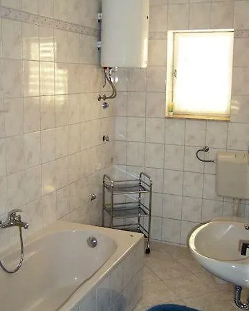 Haus Marijan 比奥格勒·纳·莫鲁